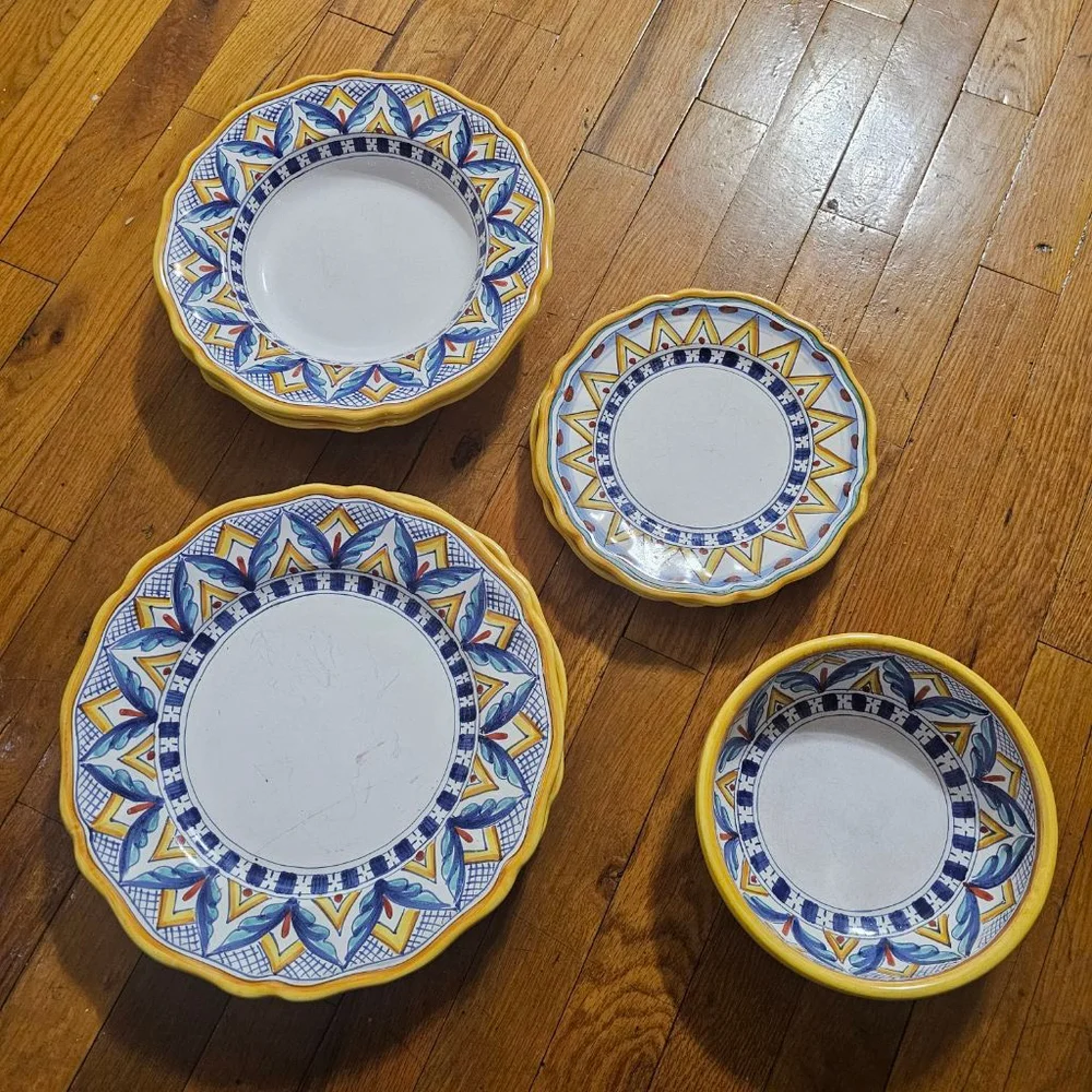 Ceramiche Casola Dinnerware Set of 7 White Yellow Blue